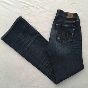 Bootcut Jeans